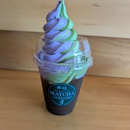 Matcha Ube swirl hochija tea float