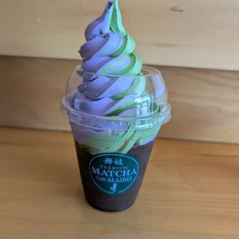 Matcha Cafe Maiko - Matcha Ube swirl hochija tea float - Ice Cream & Frozen Yogurt Near Me - Atlanta, Georgia