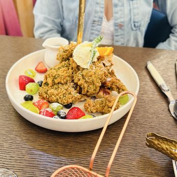 GIWA - Chicken waffles - Breakfast & Brunch Near Me - Santa Clara, California