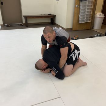 Grapple Jiu Jitsu - Great kids instruction NO GI. - Brazilian Jiu-jitsu Near Me - Brandon, Mississippi