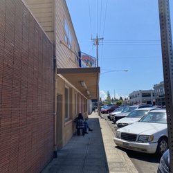 Ebner's Custom Meats - Exterior