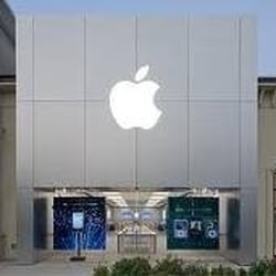 Apple Renaissance at Colony Park
