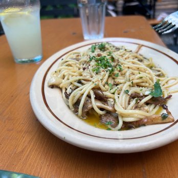Mill & Main - Mushroom pasta - Caribbean Near Me - Kerhonkson, New York Mill & Main - Mushroom pasta - Caribbean Near Me - Kerhonkson, New York