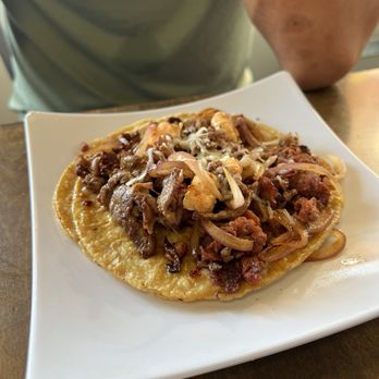 Mariscos La Reyna Del Sur - El Chingón taco - grilled shrimp, carne asada and chorizo - Mexican Near Me - Chula Vista, California