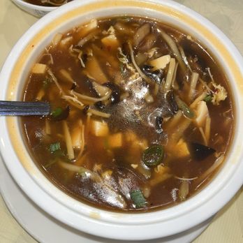 Good Luck Kitchen 粤唯鮮 - sweet and sour soup - Cantonese Near Me - Flushing, New York