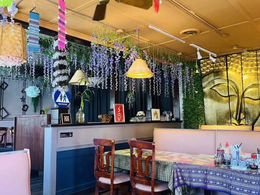 Sabiang Thai by null