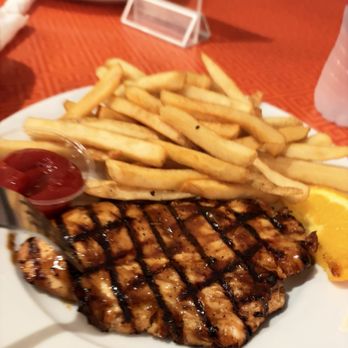 Dinghy Dock - Bbq chicken and fries - Caribbean Near Me - Culebra, Puerto Rico Dinghy Dock - Bbq chicken and fries - Caribbean Near Me - Culebra, Puerto Rico