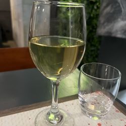 Tora sushi & Asian Cuisine - Moscato