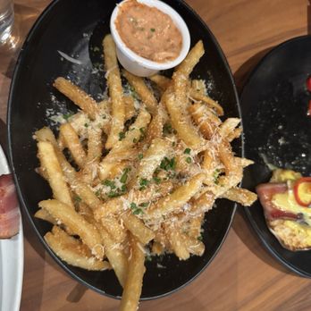 STK Steakhouse - Parmesan Truffle Fries - Steakhouses Near Me - Chicago, Illinois