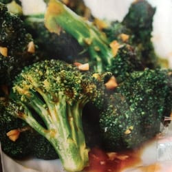 Far Sing Restaurant - Broccoli with brown sauce (no cornstarch add some garlic) choices of combo ,small or large size