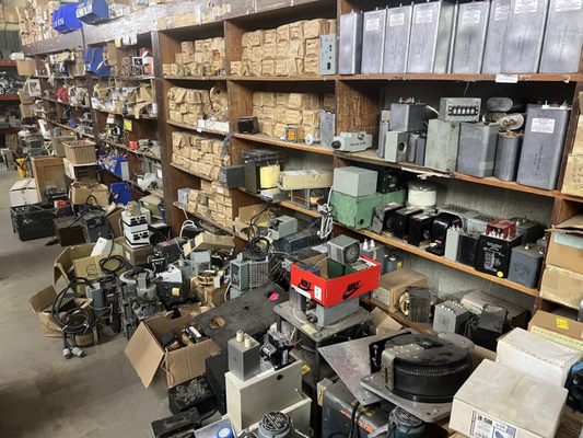 Apex Electronics/Apex Surplus Corporation by null