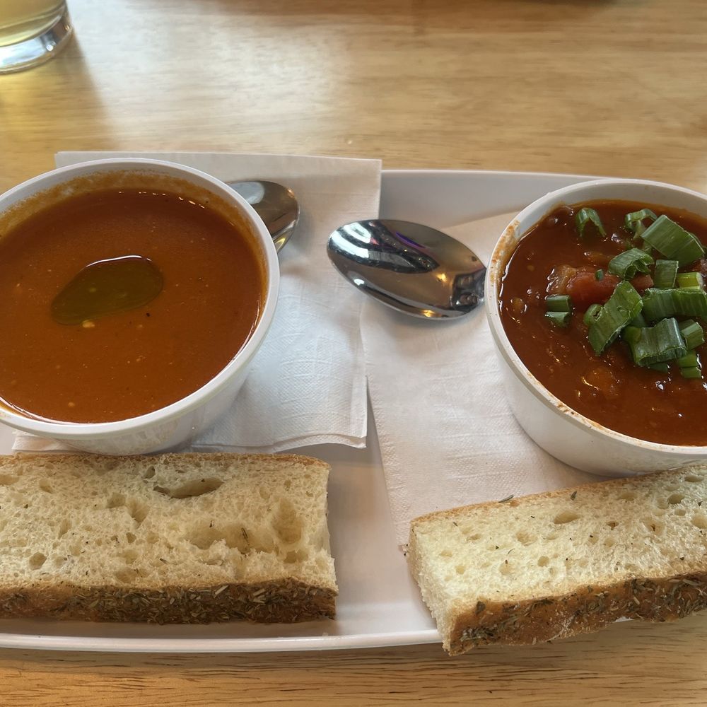 501 on Main - Tomato basil soup & vegan chili - New American Near Me - Park City, Utah