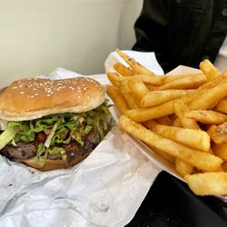Ragadan - Kefta Burger, French Fries