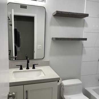 AB Remodeling - Guest bathroom - General Contractors Near Me