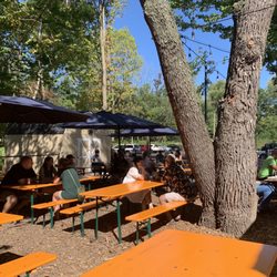 Steinspark Biergarten & Food Court - Eating area