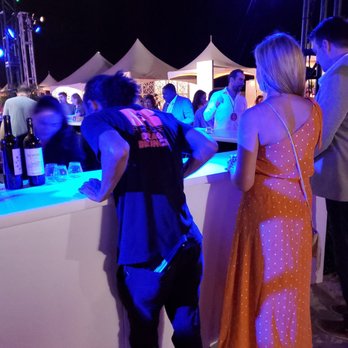 SOBEWFF Italian Bites On The Beach - Festival goers. - Festivals Near Me - Miami Beach, Florida