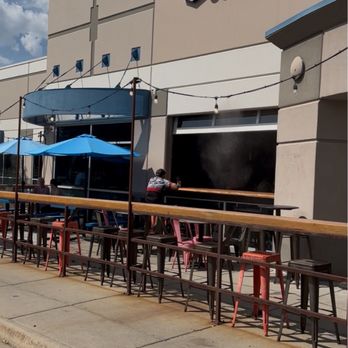Living The Dream Brewing - Outside - Breweries Near Me - Highlands Ranch, Colorado