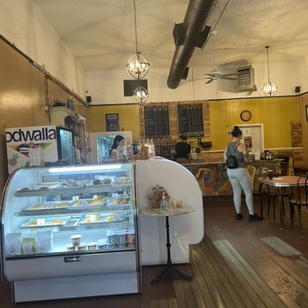 5 Sips Coffee - Interior of the building - Coffee & Tea Near Me - Sacramento, California