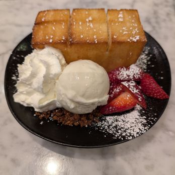 Spot Dessert Bar - Golden Toast - Desserts Near Me - Long Island City, New York Spot Dessert Bar - Golden Toast - Desserts Near Me - Long Island City, New York