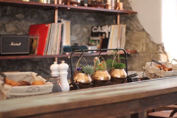 Lä Gazette Café & Boutique by null