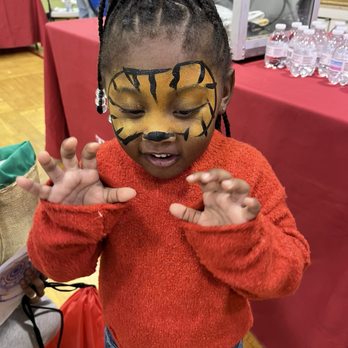 Baker Ripley - Caarter tiger face painting - Community Service/Non-Profit Near Me - Houston, Texas