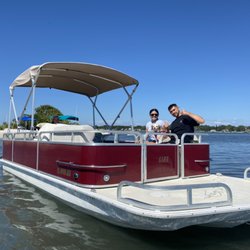 Clearwater Island Boat Tours - Our 23 foot cruising boat
