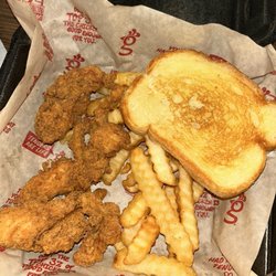 Huey Magoo's Chicken Tenders - Pinellas Park - 3 piece tender meal