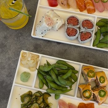 Yakumi - Yakumi Box - Sushi Bars Near Me - Burbank, California