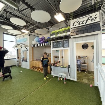 Playroom Café - Pretend play - Indoor Playcenter Near Me - Mount Prospect, Illinois