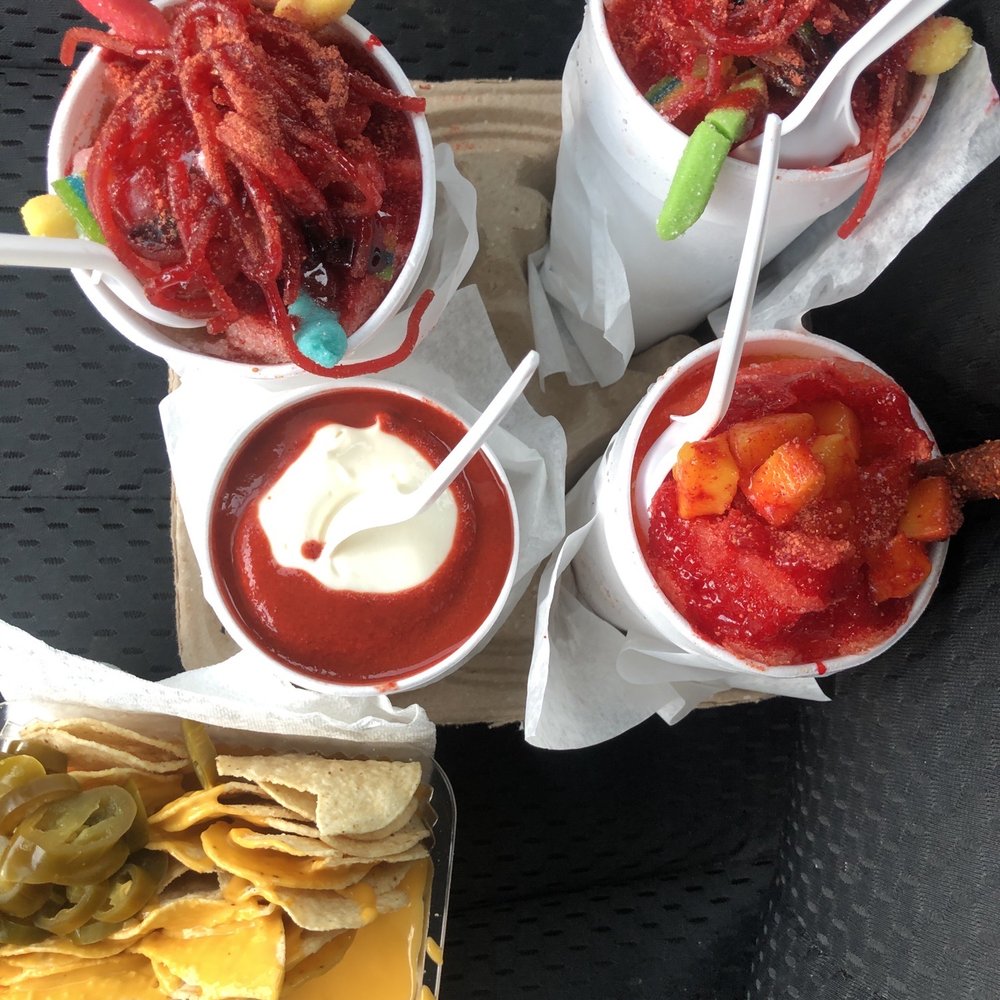 Chamoyadas, mangonada, corn and nachos Chamoyadas, mangonada, corn and nachos