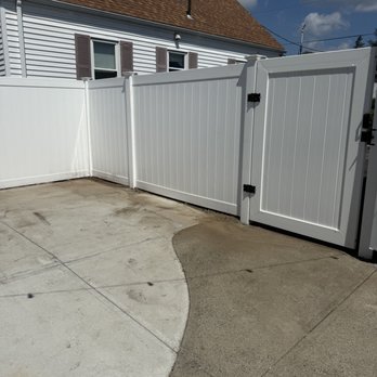 Affordable Fences - Fences & Gates - Fences & Gates Near Me - Warwick, Rhode Island