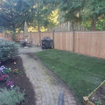 Alejandros Landscaping - a backyard with a fire pit - Landscaping Near Me Alejandros Landscaping - a backyard with a fire pit - Landscaping Near Me