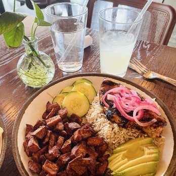 TAP IN - Glazed Chicken - Cocktail Bars Near Me - Minneapolis, Minnesota