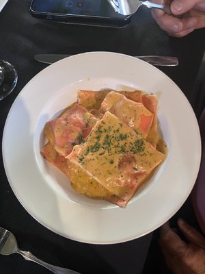 Luciano's by null