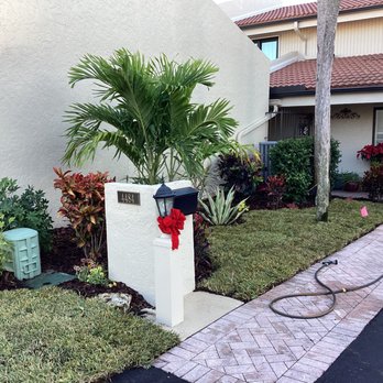 Wilkinson Landscaping - After - Lawn Services Near Me - North Fort Myers, Florida Wilkinson Landscaping - After - Lawn Services Near Me - North Fort Myers, Florida