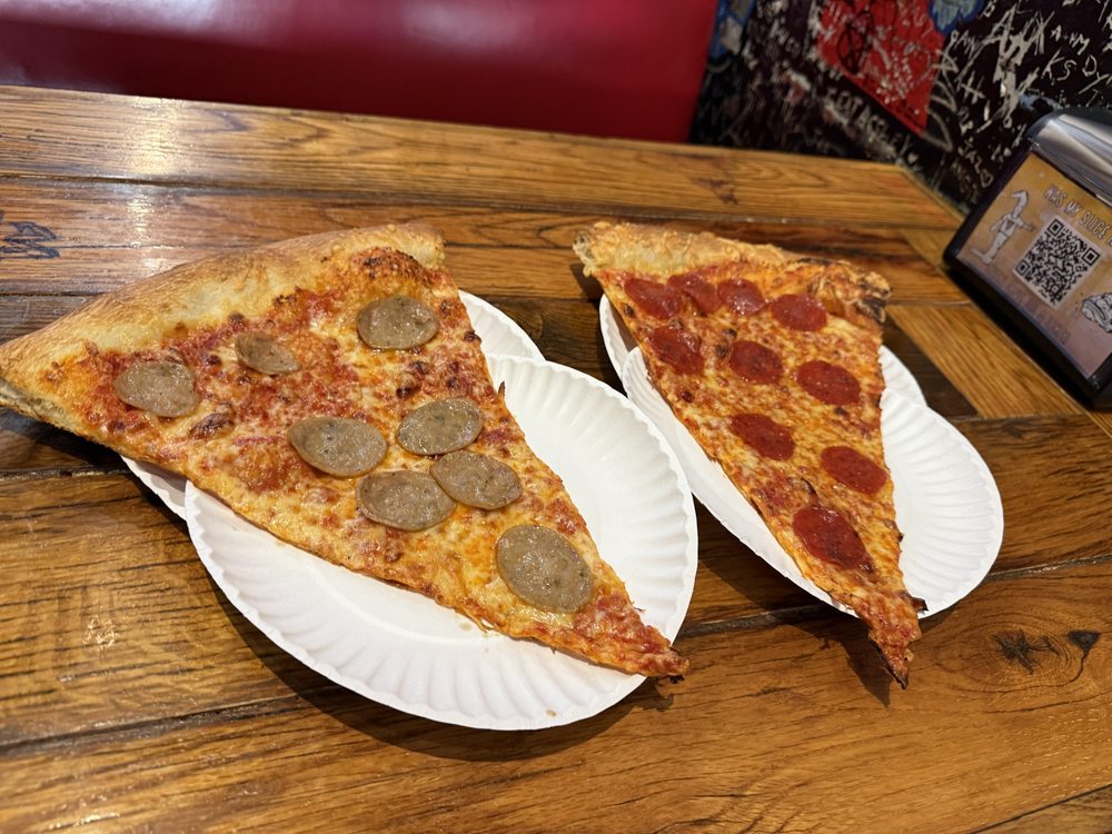 Food from Benny Scarpetta's