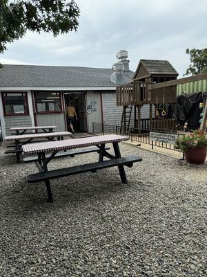 Friendly Fisherman Restaurant and Fish Market by null