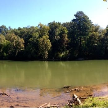 Canoe - View of the river by the outdoor summer bar - New American Near Me - Atlanta, Georgia