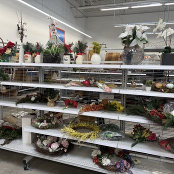 Goodwill - Thrift Stores Near Me - Foothill Ranch, California Goodwill - Thrift Stores Near Me - Foothill Ranch, California