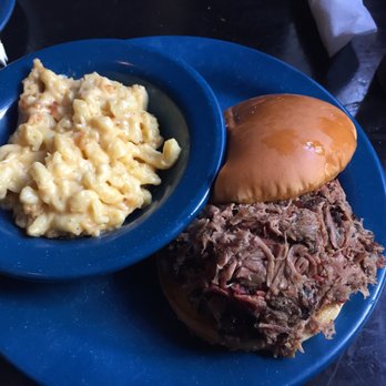 Mojo Old City BBQ - Brisket sandwich with Mac n cheese - Barbeque Near Me - St. Augustine, Florida