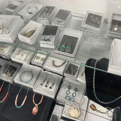 Wil Mart - Jewlery
