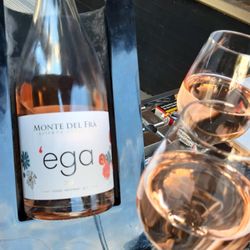 Vinothek Gallo Nero - Erfrischender Rose am 28-Grad-Sommerabend