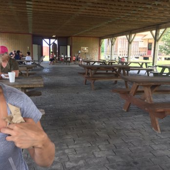 Currituck BBQ - Covered outdoor seating to escape the sun - Barbeque Near Me - Barco, North Carolina Currituck BBQ - Covered outdoor seating to escape the sun - Barbeque Near Me - Barco, North Carolina