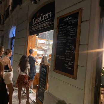 DelaCrem - Front of the store - Ice Cream & Frozen Yogurt Near Me - Barcelona, B
