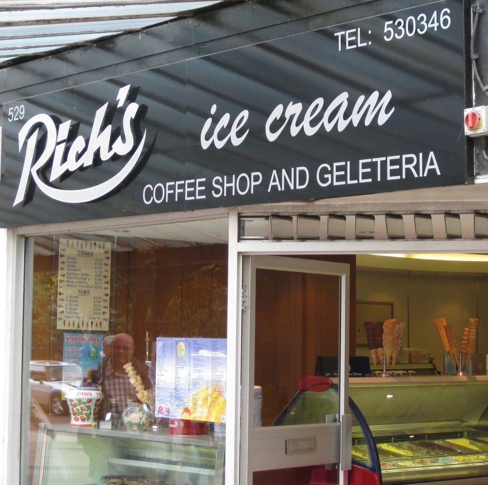 RICH’S ICE CREAM Updated June 2024 529 Lord St, Southport, Merseyside, United Kingdom Ice