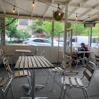 Harlem Shake - Lots of Outdoor seating! - American Near Me - New York, New York Harlem Shake - Lots of Outdoor seating! - American Near Me - New York, New York