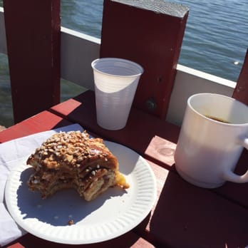 Regatta - Freshly made cinnamon rolls. Must have and coffee - Coffee & Tea Near Me - Helsinki, 18 Regatta - Freshly made cinnamon rolls. Must have and coffee - Coffee & Tea Near Me - Helsinki, 18