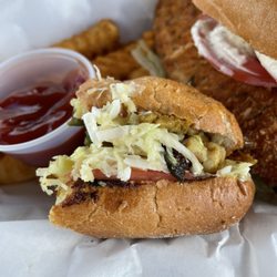 Jam Jam's Spot - A tiny portion of the curry chicken sammich
