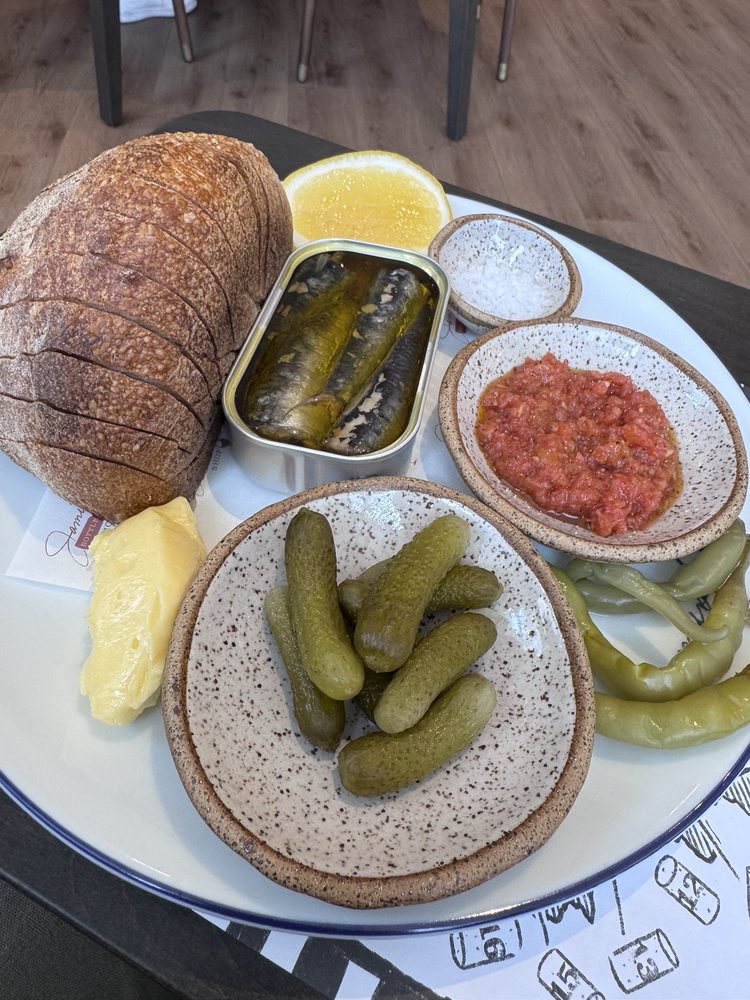 Jamie's Bottle Shop - vineyard in Scottsdale, AZ