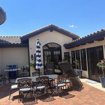 Shine Bright Window Cleaning - Window Washing Near Me - Pueblo, Colorado